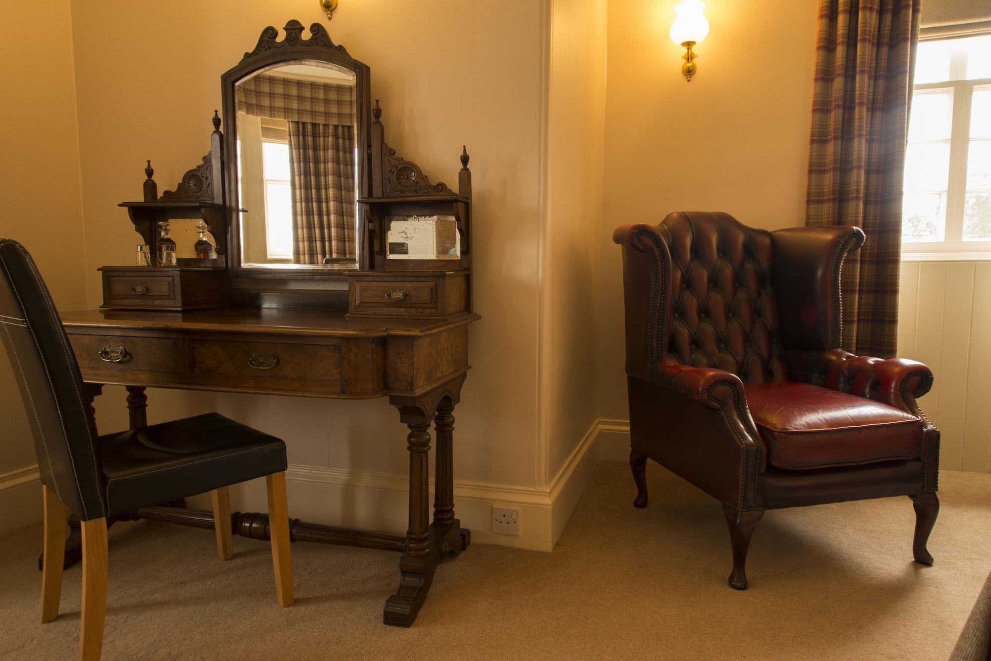 The Hotel 4*